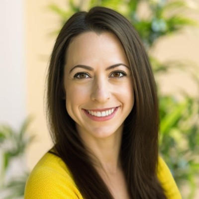Alyssa List, CMO (Chief Marketing Officer) on Influential Women