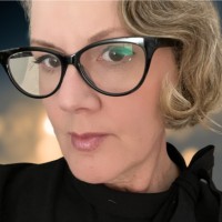Amanda Baak, Vice President, Marketing on Influential Women