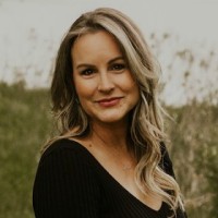 Amanda Moore, Vice President, Performance Marketing on Influential Women