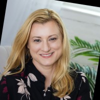 Amy Roberts, Executive Vice President/CHRO on Influential Women