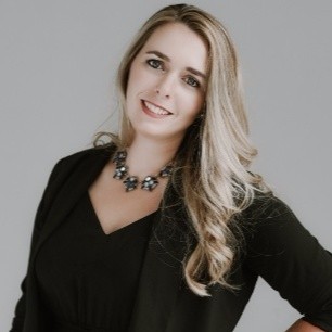 Andrea Savage, Chief Marketing Officer on Influential Women