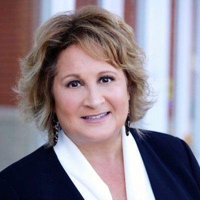 Annette Bravard, Senior Vice President Marketing and Sales on Influential Women