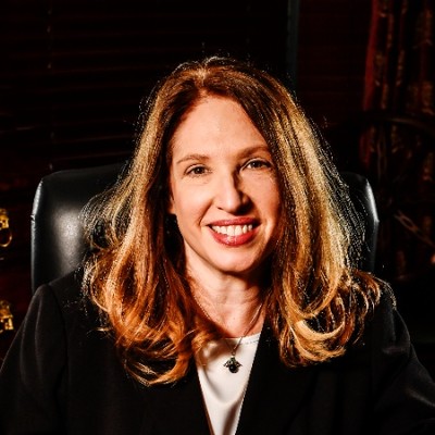 Bonnie Myers, Senior Marketing Officer/SVP on Influential Women