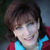 Dana Seminars, Training Classes on Influential Women