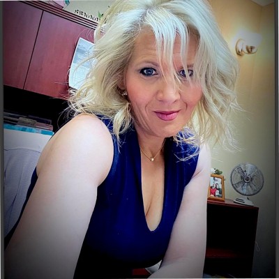 Julie Zimmer, Vice President of Sales and Marketing on Influential Women