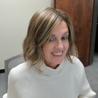 Lesilie Leonard, SVP Sales & Marketing on Influential Women