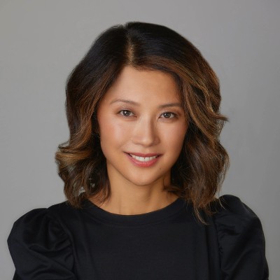 Lisa Bull, Partner & CMO on Influential Women