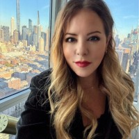 Lisa O'Reilly, Vice President Marketing on Influential Women