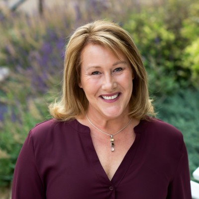 Lisa Ponder, Chief Human Resources Officer on Influential Women