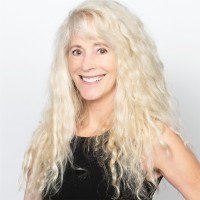 Lori Goodale, VP, Director, Marketing and Corporate Communications on Influential Women