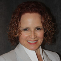 Lori Gray, EVP, Marketing & Client Services on Influential Women