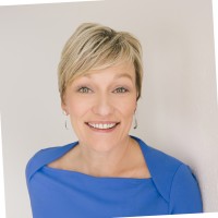Lynn Esser, Senior Director, Product Marketing on Influential Women
