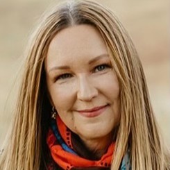 Shawn Warn, VP of Brand, Communications, and Content Marketing on Influential Women