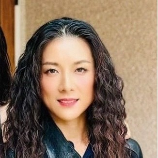 Sophia Li, VP of IoT Cloud Solutions and Product Marketing on Influential Women