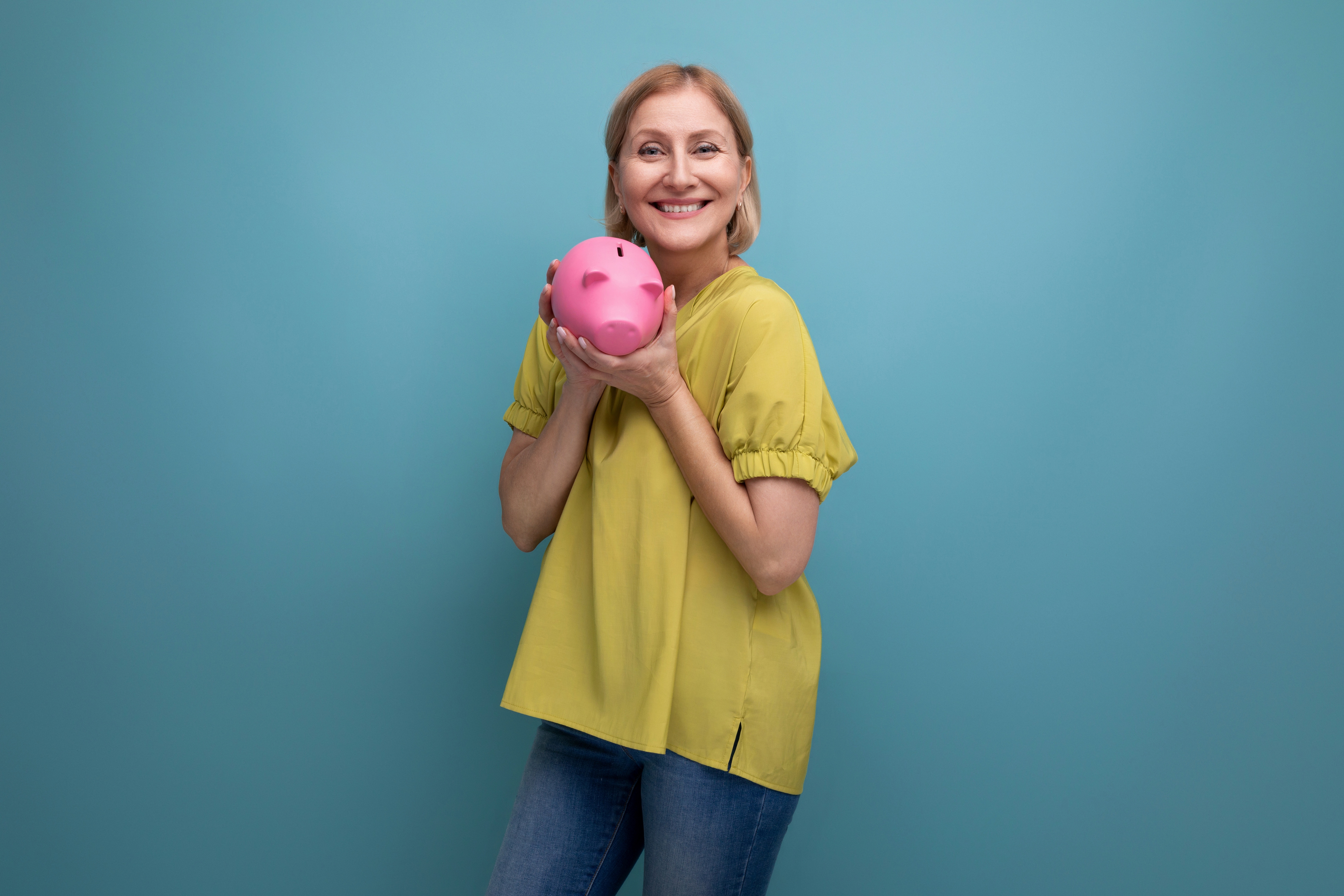 Midlife and Money: Why Women in Their 40s Are Taking Back Control